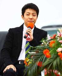 撒贝宁家庭背景,揭秘央视名嘴背后的家庭背景与成长故事