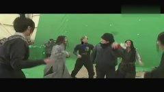 曝搞笑版花絮,搞笑版花絮幕后趣事大揭秘